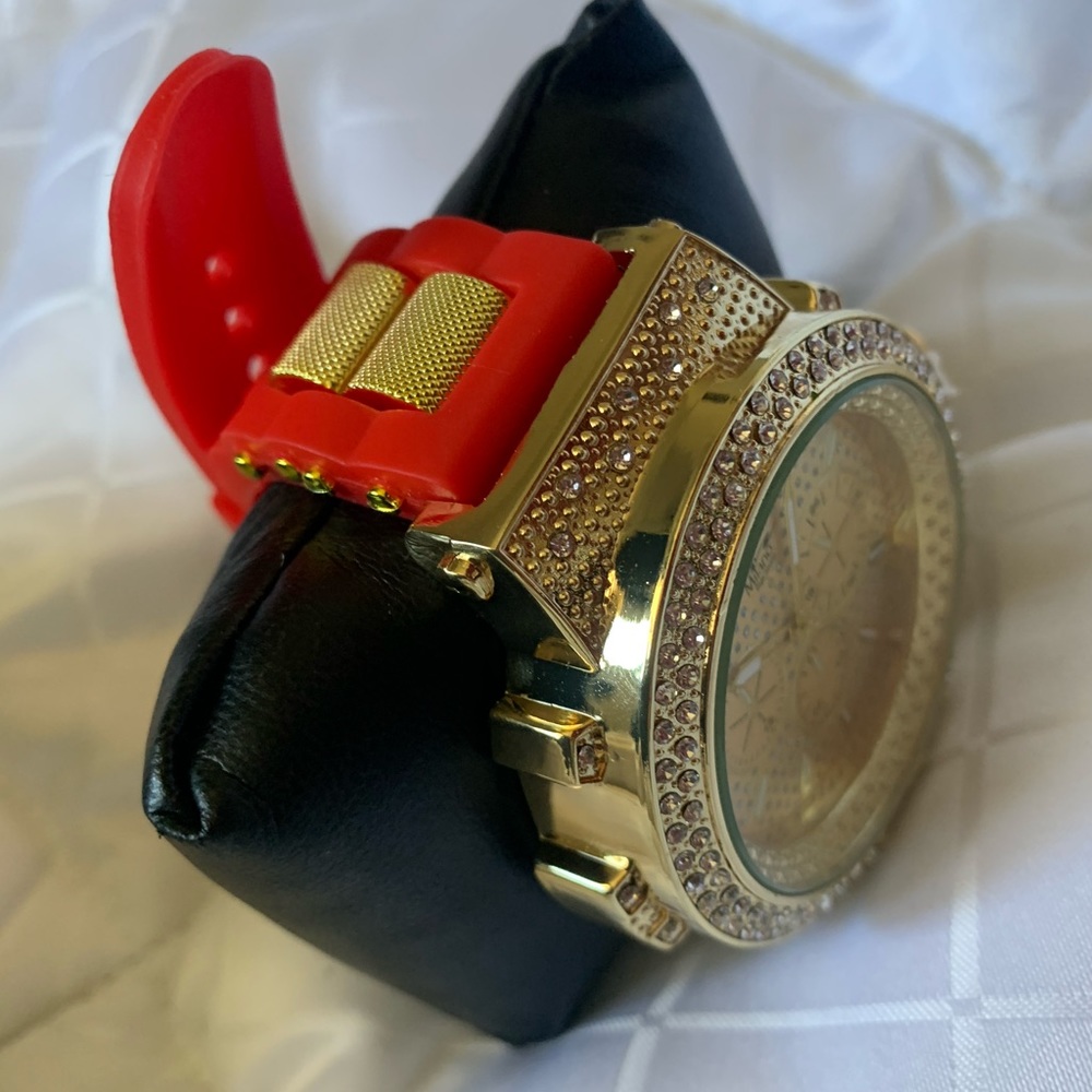 Men’s Watch - Picture 2 of 12